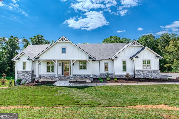 1250 Owen Glen Drive, Blairsville