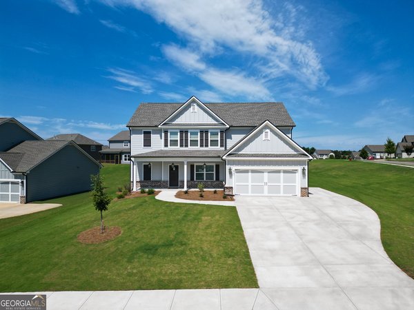 901 Calgary Court, Winder