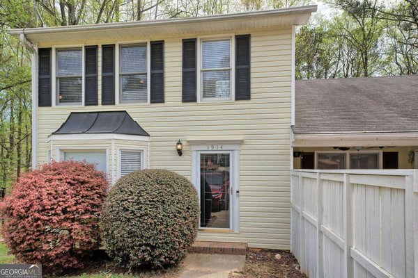 1914 Cooper Landing Drive, Smyrna