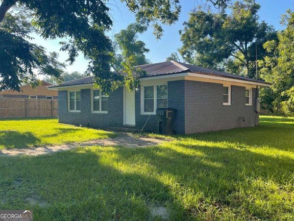 17 Young Street, Hazlehurst