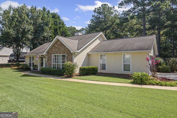 291 Lora Smith Road, Newnan
