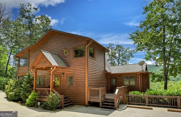 101 Falling Rock Road, Blue Ridge