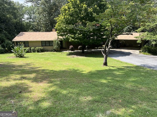 514 Farris Boulevard, Manchester