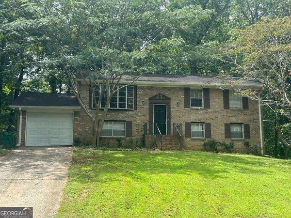 1439 Walnut Ridge Way, Stone Mountain