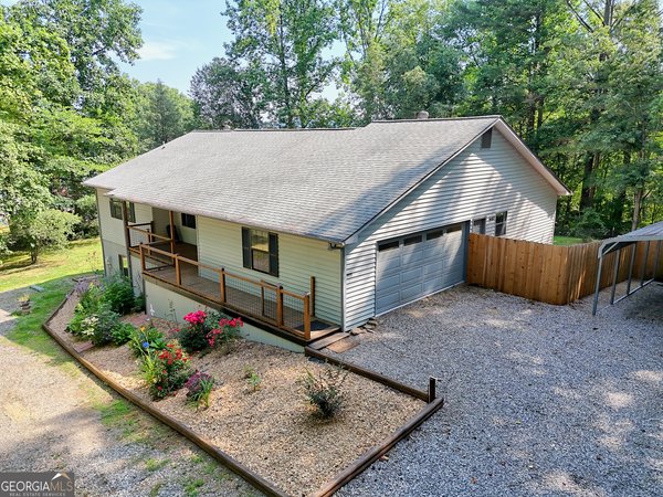 28 Coon Tail Road, Blairsville