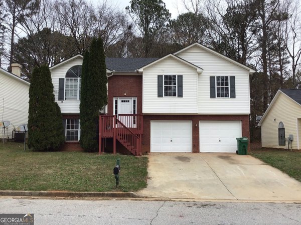 5734 Wellborn Oaks Court, Lithonia
