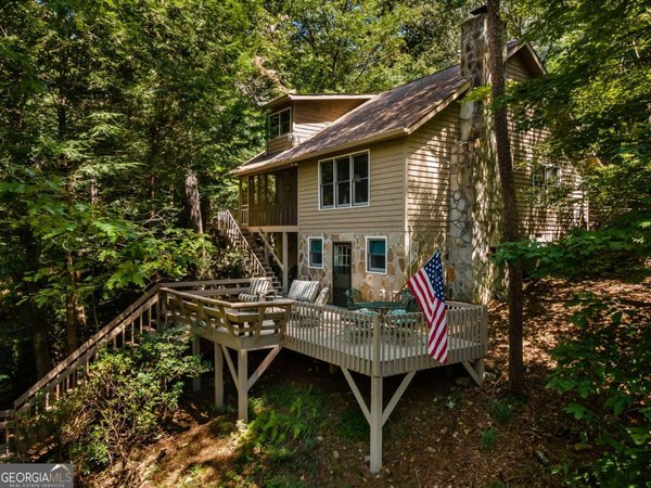 263 Indian Cave Road, Ellijay