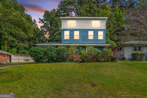 987 Pegg Road, Atlanta