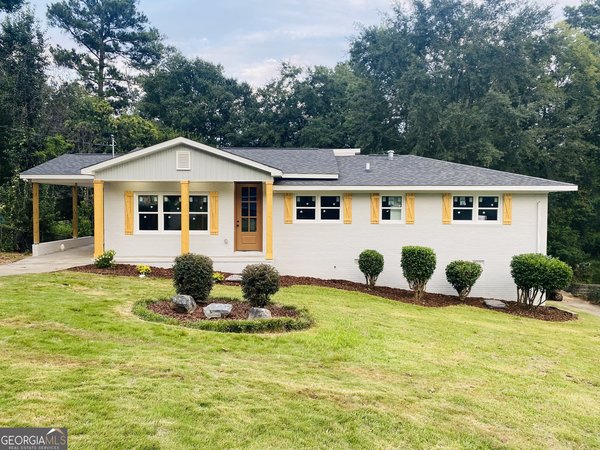 2371 Kensington Road, Macon