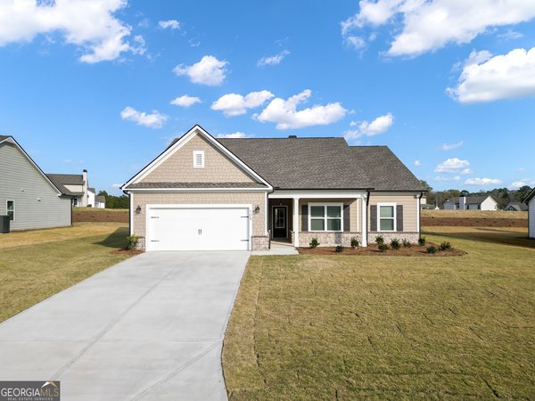 105 Harmony Grove Court, Eatonton