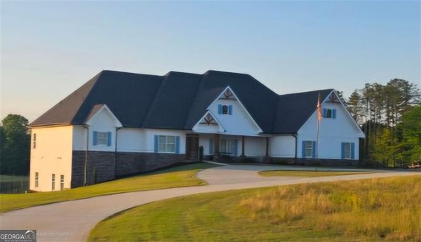 433 Clover Drive, Social Circle