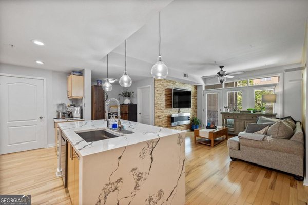 390 17th Street, Atlanta