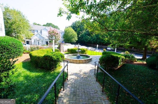 4100 Paces Walk, Atlanta