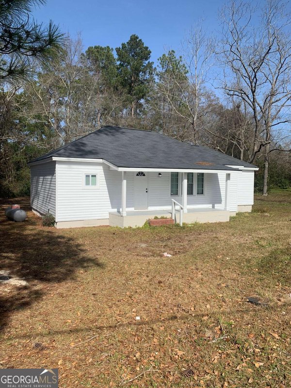 675 Main Street, Baxley