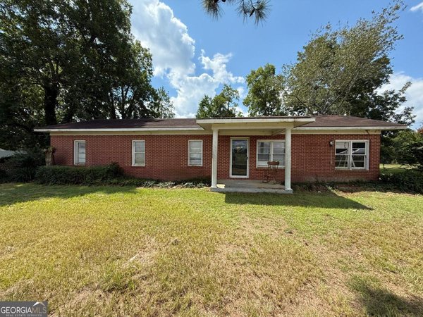 221 Rentz Bridge Road, Lenox