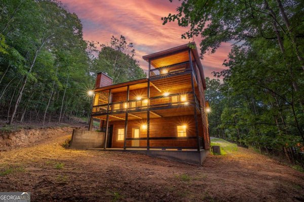 74 Windy Valley Trail, Blue Ridge