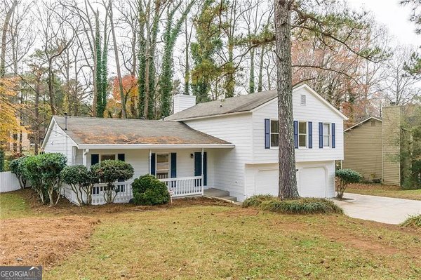 140 LEIGH KAY Drive, Lawrenceville