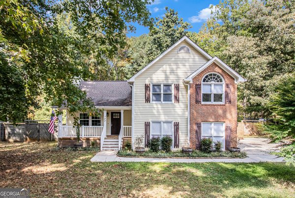 147 Crossroads Est Drive, Newnan