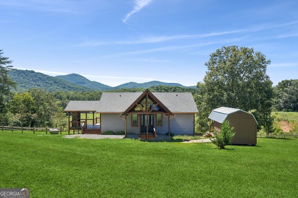 335 Mountain Road, Morganton