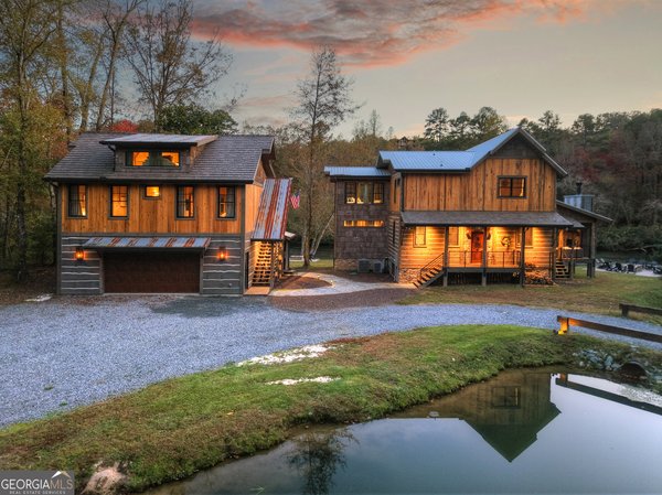 737 Wildwood Trail, Mineral Bluff