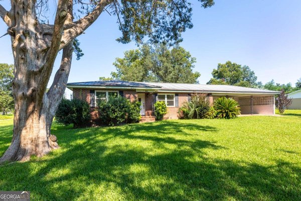 4190 Church Street Extension, Waycross