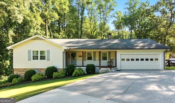 4990 Hill Road, Acworth