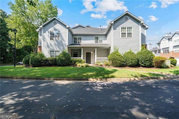 1203 Vinings Forest Lane, Smyrna