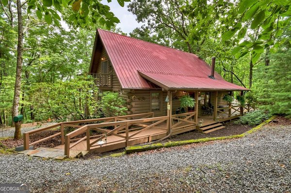 270 Walnut Mountain Road, Ellijay