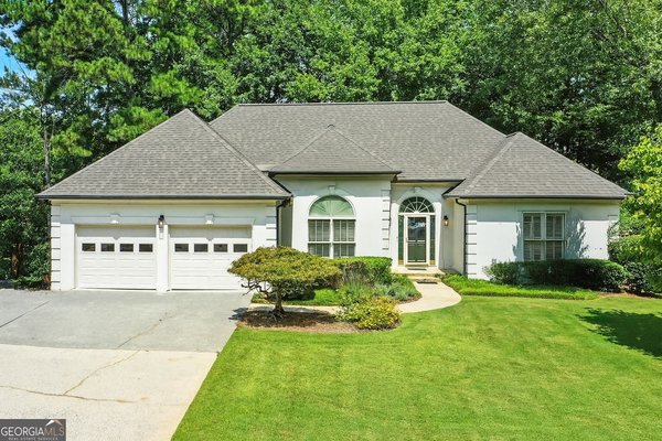 2706 Hampton Trail, Woodstock