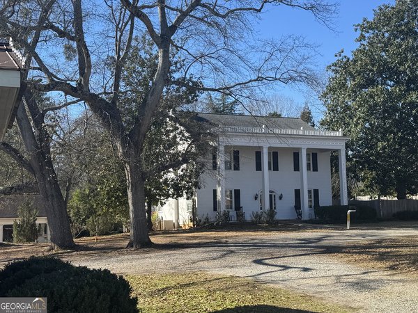 7 & 18 Main Street, Watkinsville