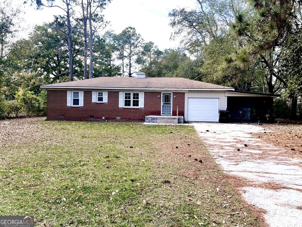 115 Sandy Way Road, Statesboro