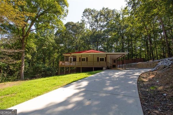 1711 AUSTIN Drive, Atlanta