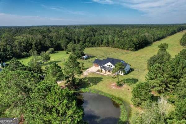 123 Pitts Road, Newington