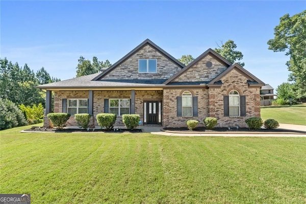 2200 Golden Eagle Drive, Locust Grove