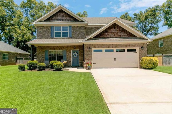 510 Cheshire Drive, Warner Robins