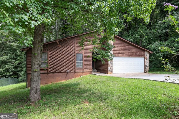 3216 Deshong Drive, Stone Mountain