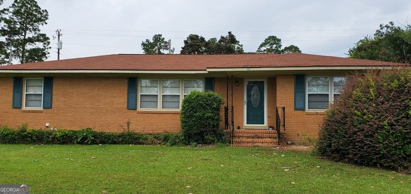 240 Lakewood Drive, Swainsboro