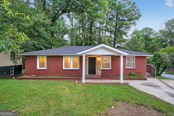 3136 Latona Drive, Atlanta