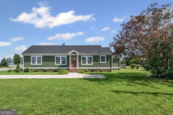 261 Lagrange Street, Newnan