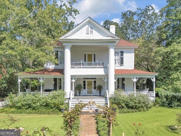 307 Alexander Avenue, Washington