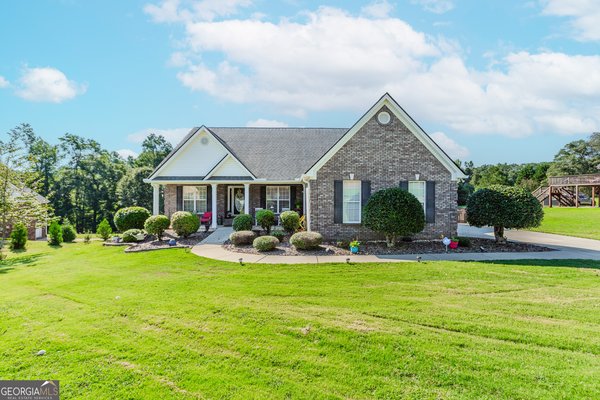 855 Crystal Meadow Drive, Winder