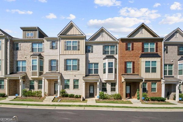 594 Amarante Circle, Lawrenceville