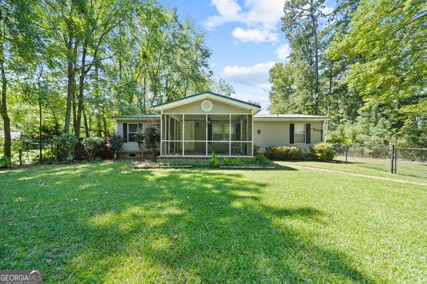 112 Russ Wood Road, Milledgeville