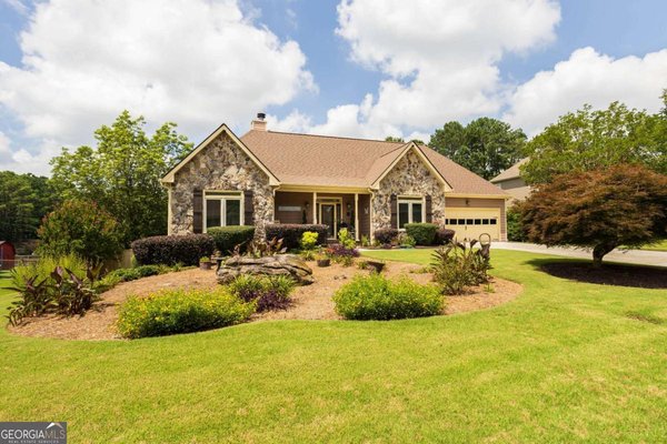 3785 Glen Ian Drive, Loganville