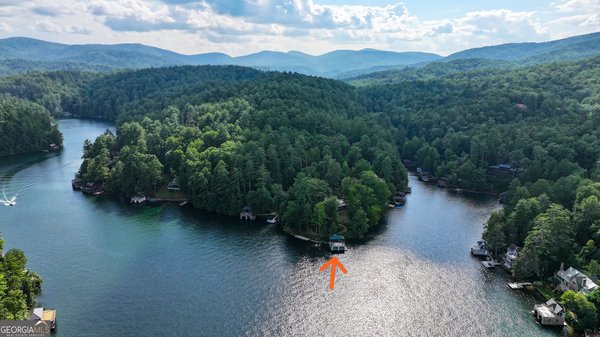 120 Pinto Lane, Lakemont