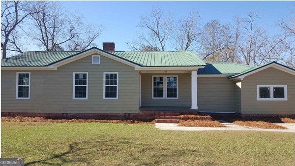 1120 5th Avenue, Twin City