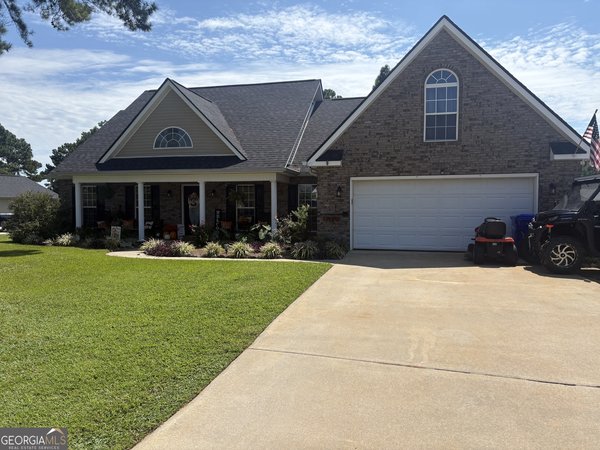 320 Ellicott Drive, Warner Robins