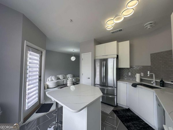 898 Oak Street, Atlanta