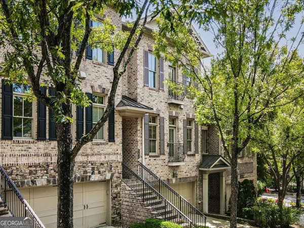 3043 Stone Gate Drive, Atlanta