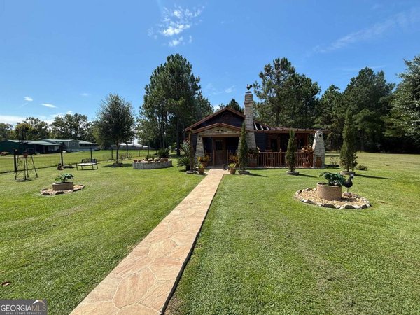 694 Overstreet Road, Jesup